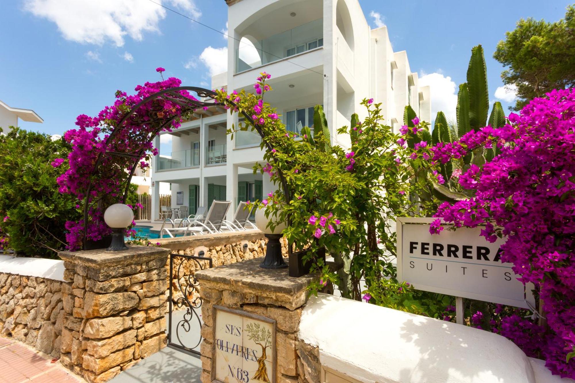 Ferrera Suites Cala Ferrera  Buitenkant foto