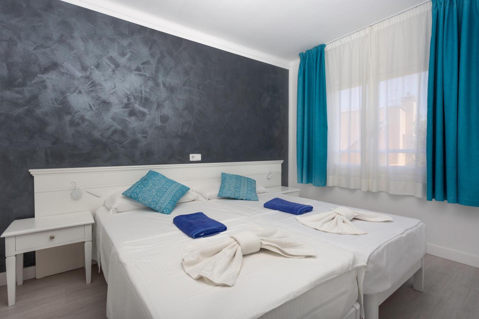 Ferrera Suites Cala Ferrera  Buitenkant foto